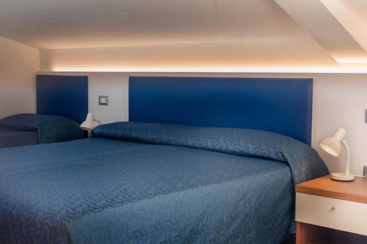 Rex Residence Hotel Cattolica Dış mekan fotoğraf