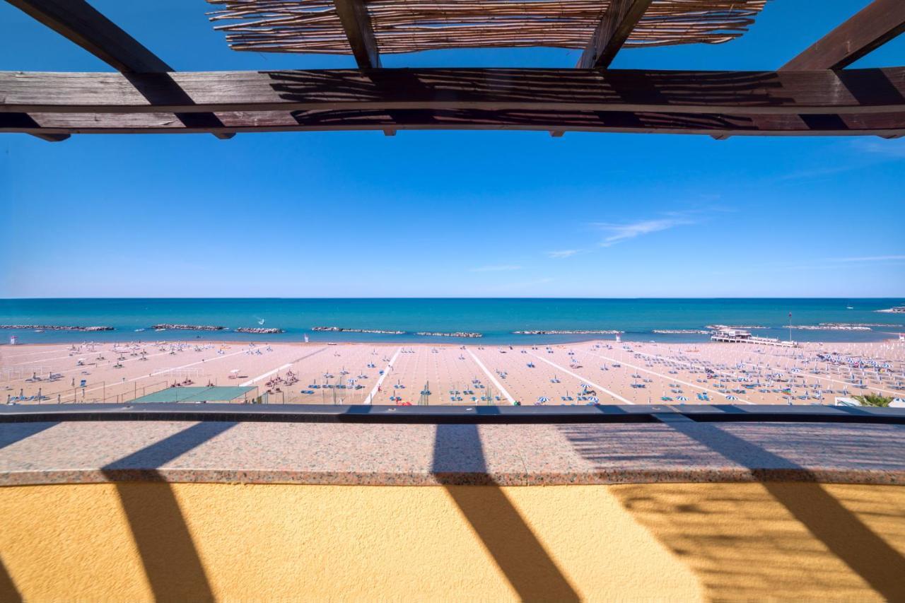 Rex Residence Hotel Cattolica Dış mekan fotoğraf